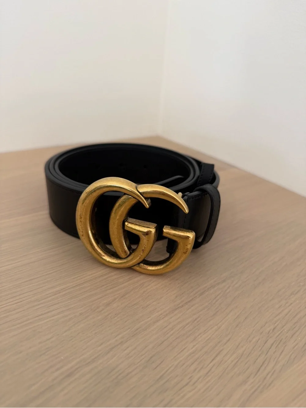 Gucci premium black